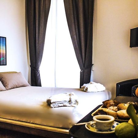 Agora' Dei Mille Bed and Breakfast Napoli Eksteriør billede