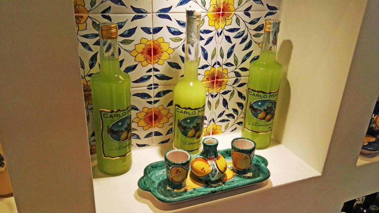 Agora' Dei Mille Bed and Breakfast Napoli Eksteriør billede