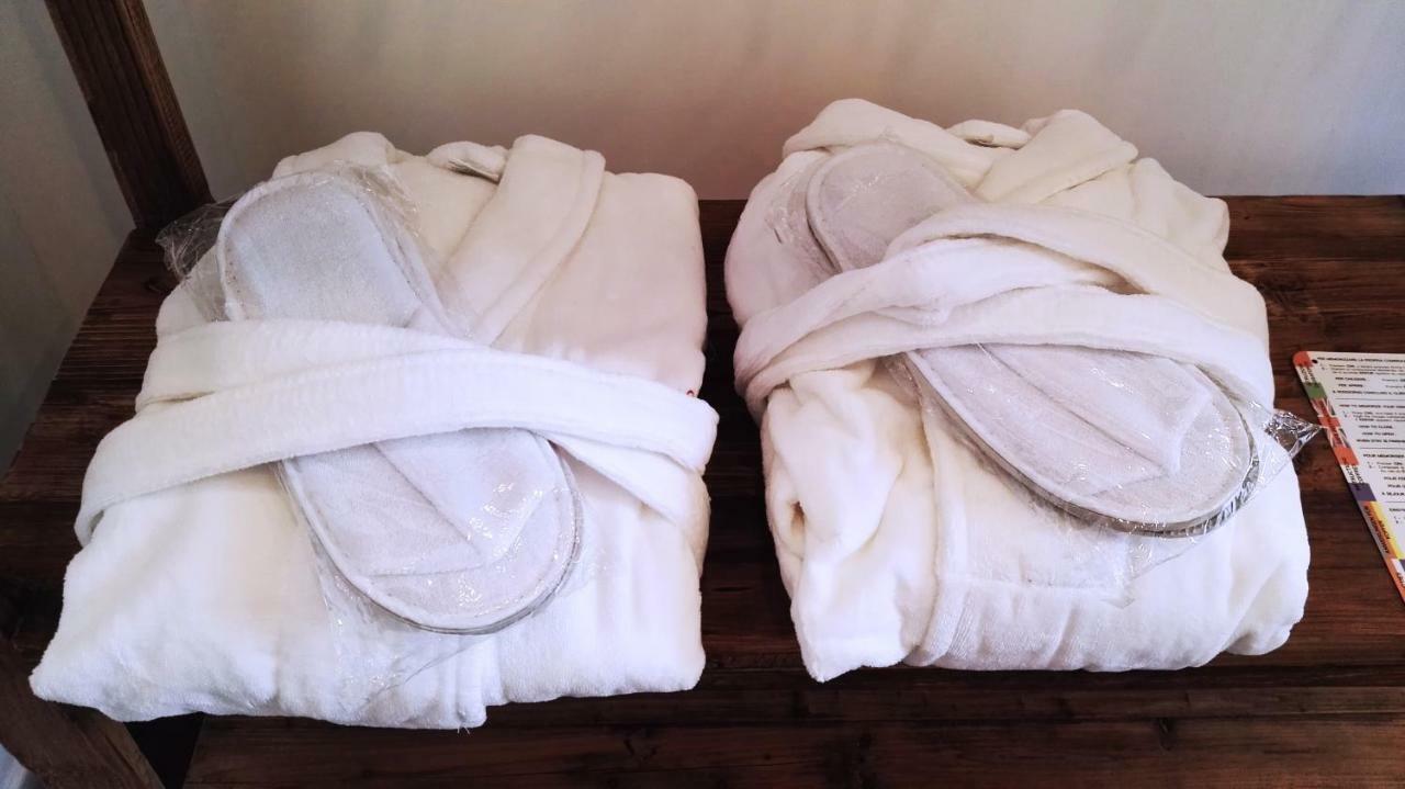 Agora' Dei Mille Bed and Breakfast Napoli Eksteriør billede